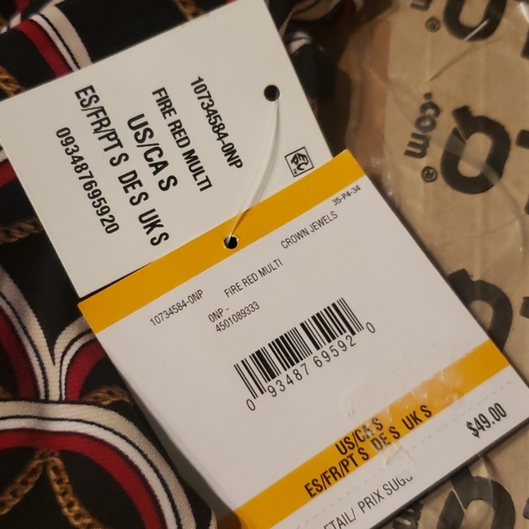 Kasper Sleeveless u-neck blouse - Picture 3 of 3